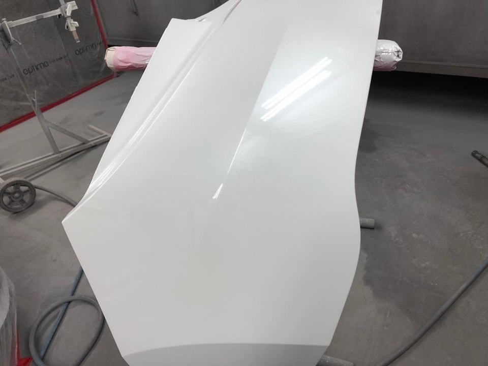 rear bumper dent removal and car spraying Swansea AWL